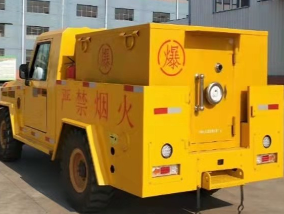 枣庄凯龙爆破器材运输车：保障爆破任务的安全运行